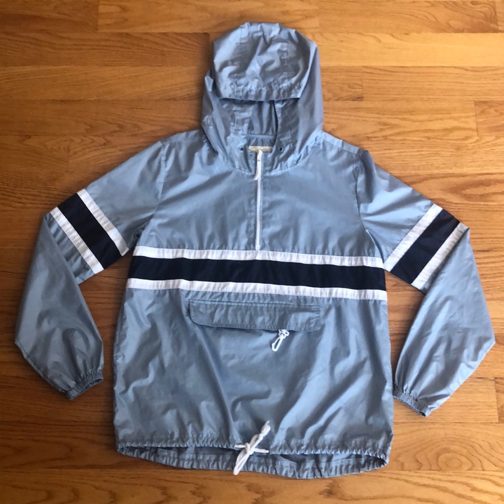 Half zip up long-sleeve! (Windbreaker)